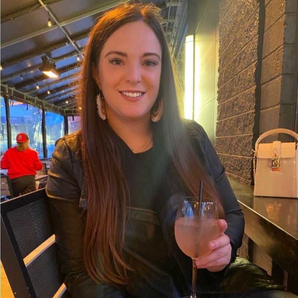 Meet your Posher, Caroline